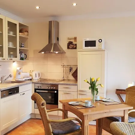 Residenz Leuchtturm Haus 2 18 - Storchennest Apartmán *